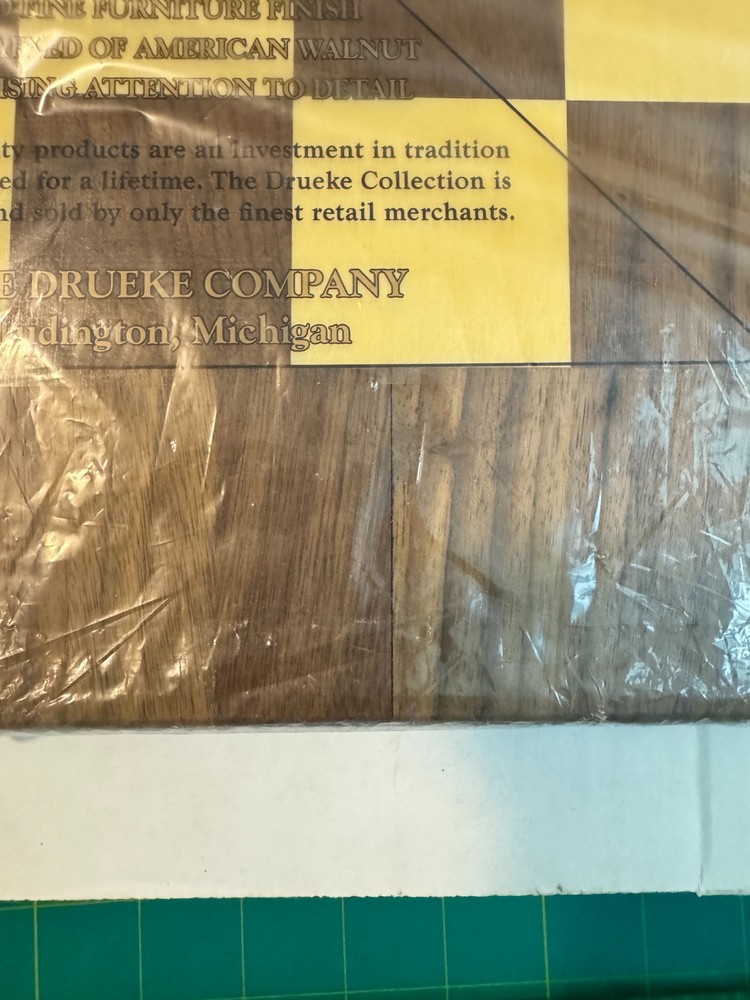 Snap-On Drueke Chess Set