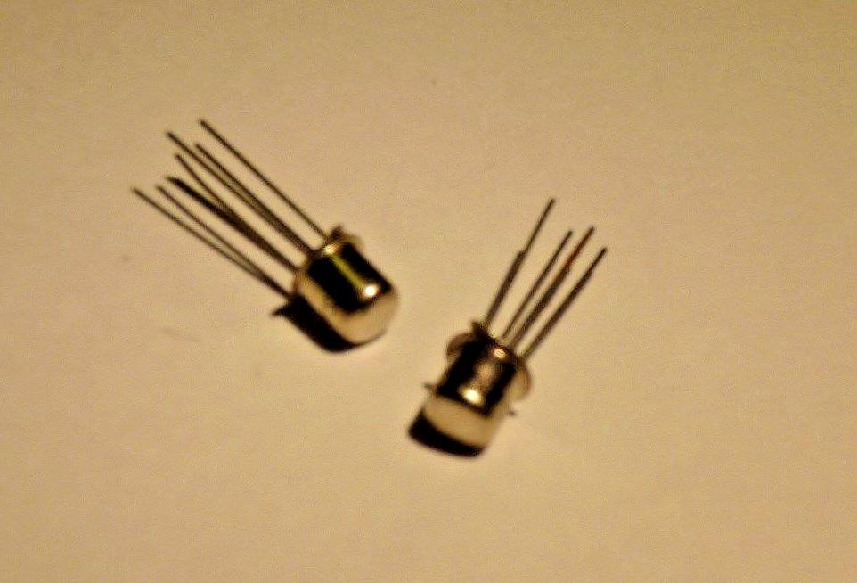 2SA341 / TRANSISTOR / ORIGINAL / 2 PIECES (qzty)