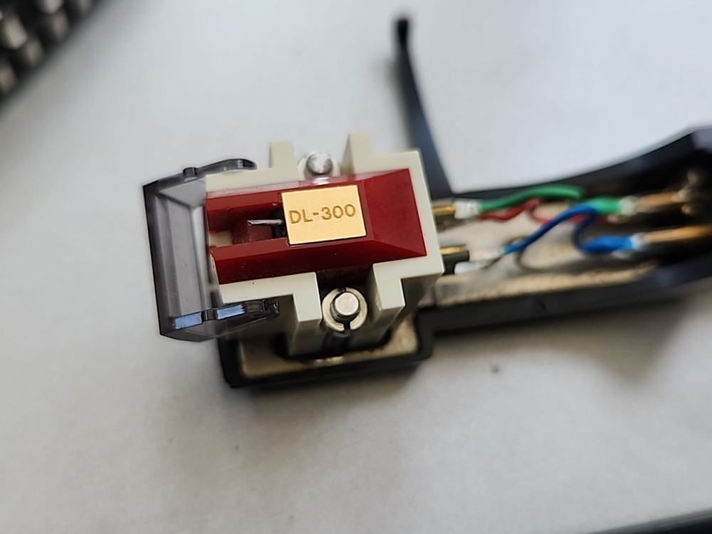 Technics Model SL-B2 Belt Drive Frequency Generator Turntable Tested -READ