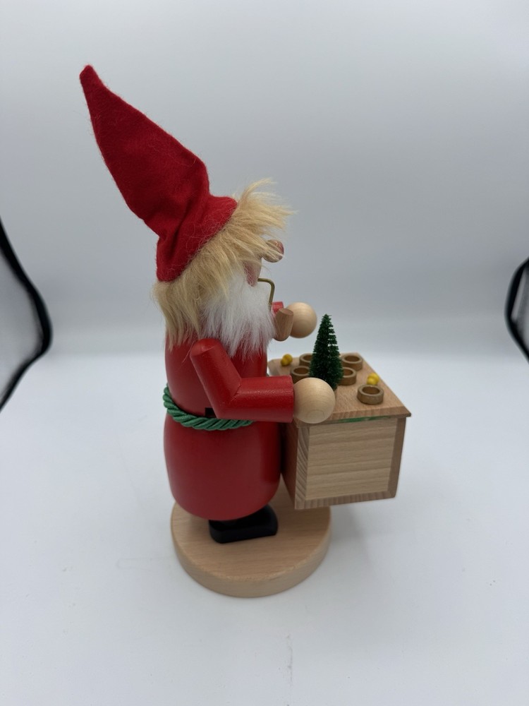 Steinbach Smoker With Music Box