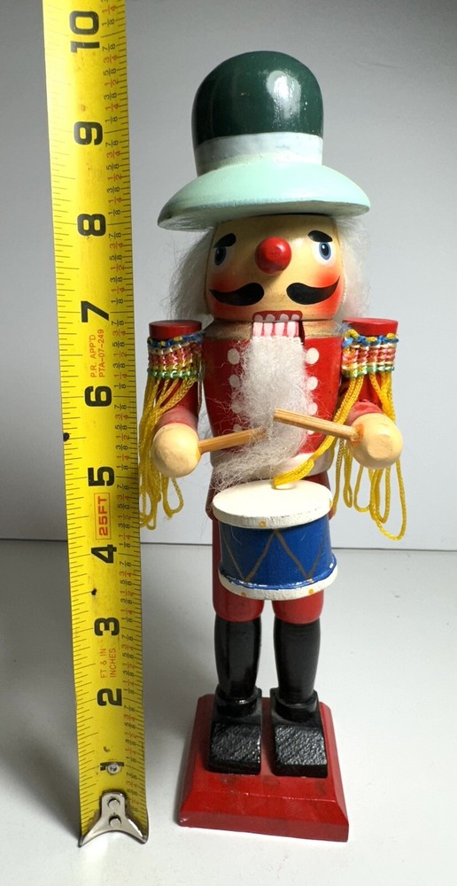 Vintage Smithsonian Institution Nutcracker Marching Band Drummer 10"