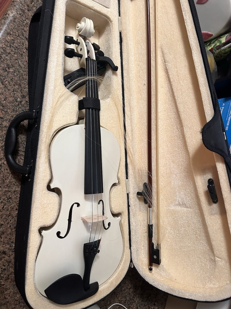 Cecilio White Violin