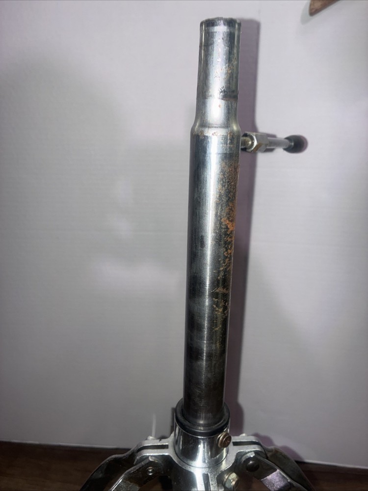 Percussion Drum Seat Pedestal Spring Loaded