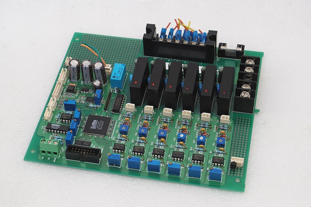 CST CUSTOM ENGINEERING LOAD LOCK CHAMBER HEATING SYSTEM BOARD FREE SHIP