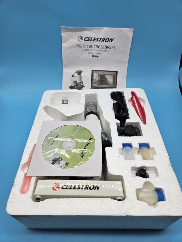 Celestron Digital Microscope Kit 40X to 600X Power OPEN BOX