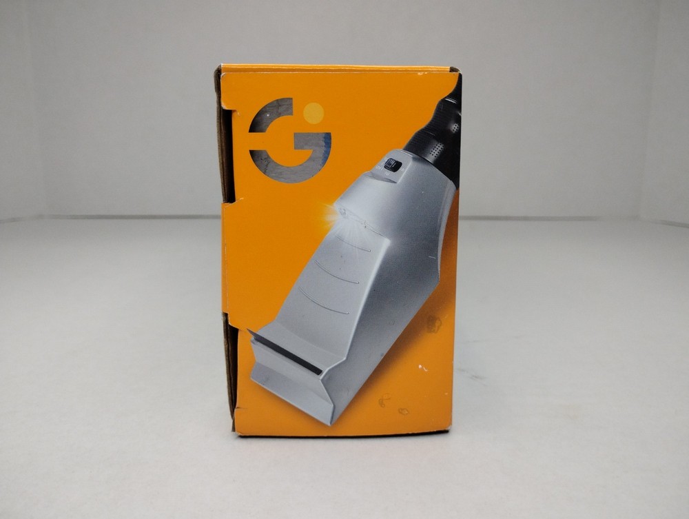 SmartGear New Heated Ice Scraper 12-Volt/Light Up NIB