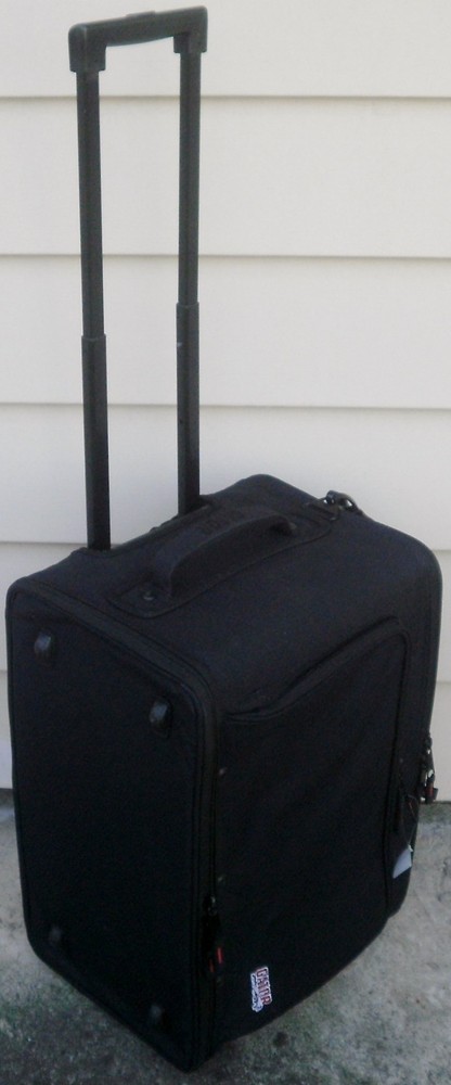 Gator Case Lightweight Rack Bag Pull Handle & Wheels 4U Rack GR-RACKBAG-4UW