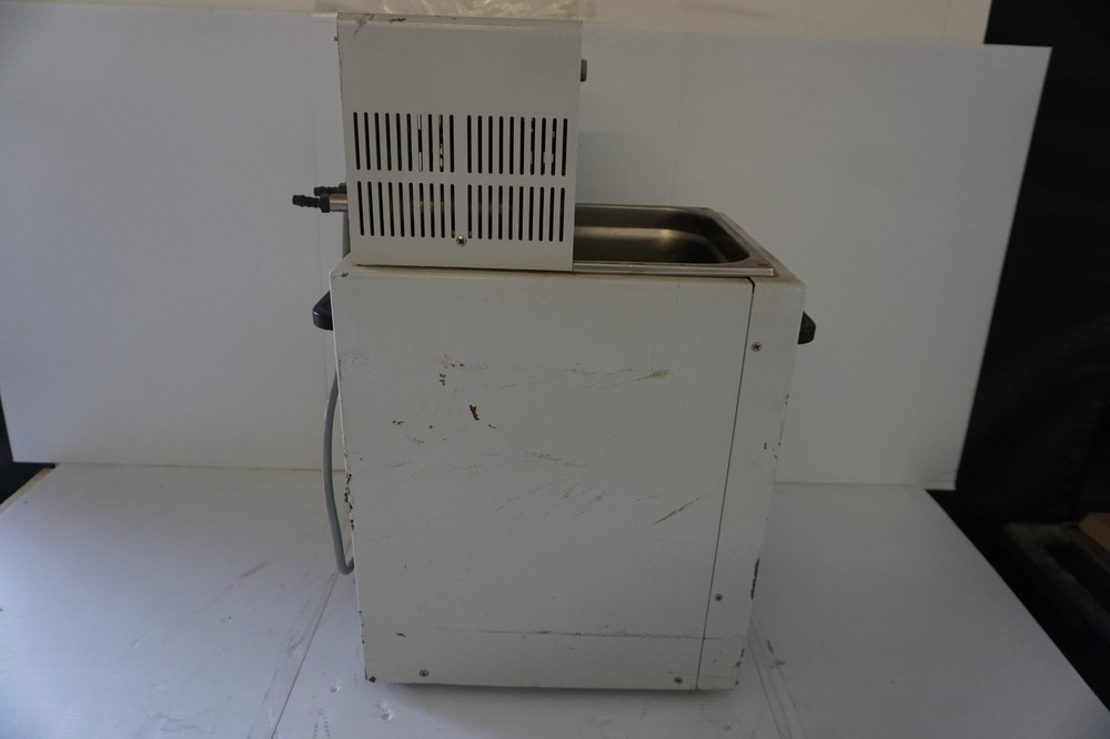 HAAKE A81 RECIRCULATING CHILLER (SZY31)