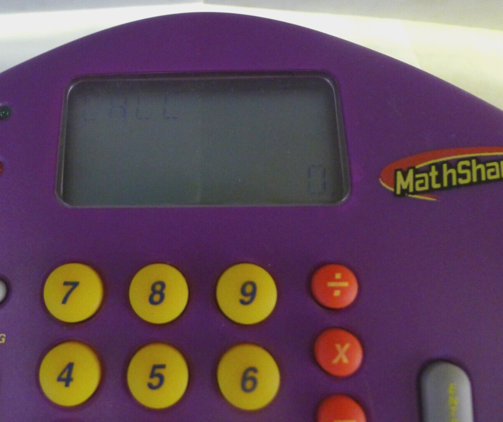 Mathshark Game Educational Insights EI-8490 with Instructions PURPLE - TESTED