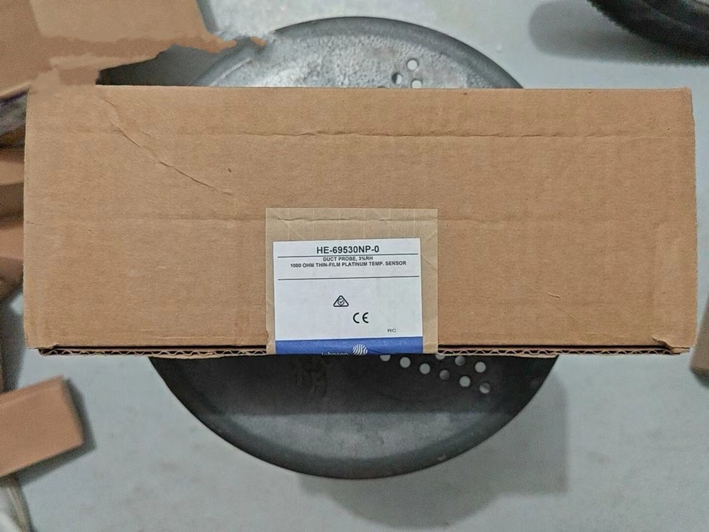 1PCS   Temperature and Humidity Sensor  HE-69530NP-0