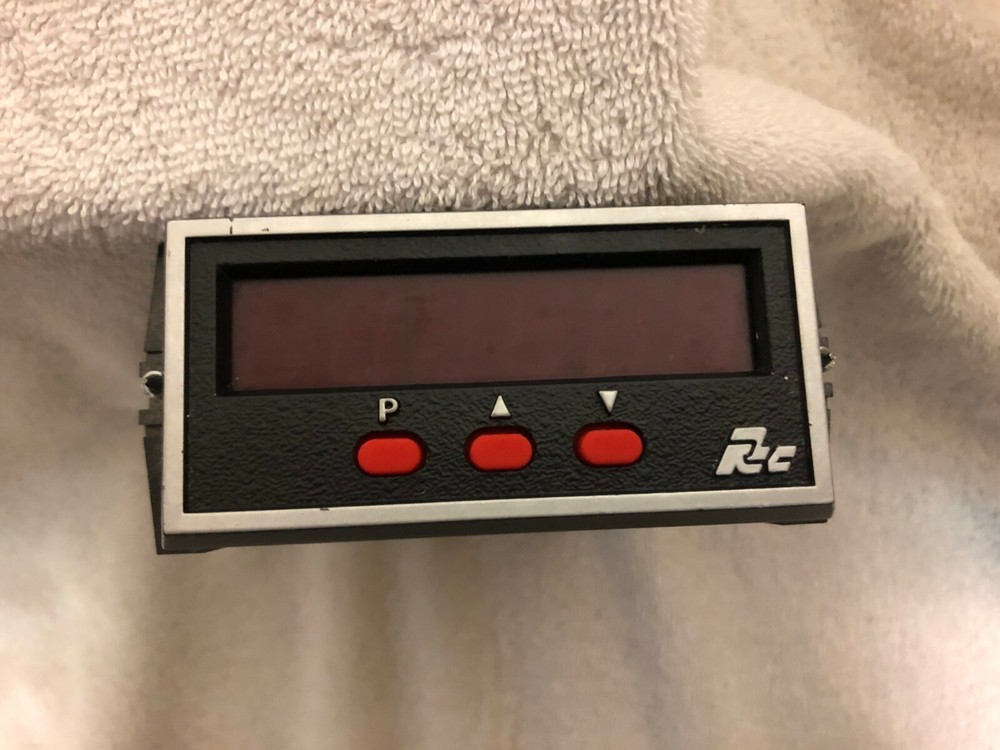 Red Lion Controls IMP23100 Panel Process Meter Nice Condition Warranty