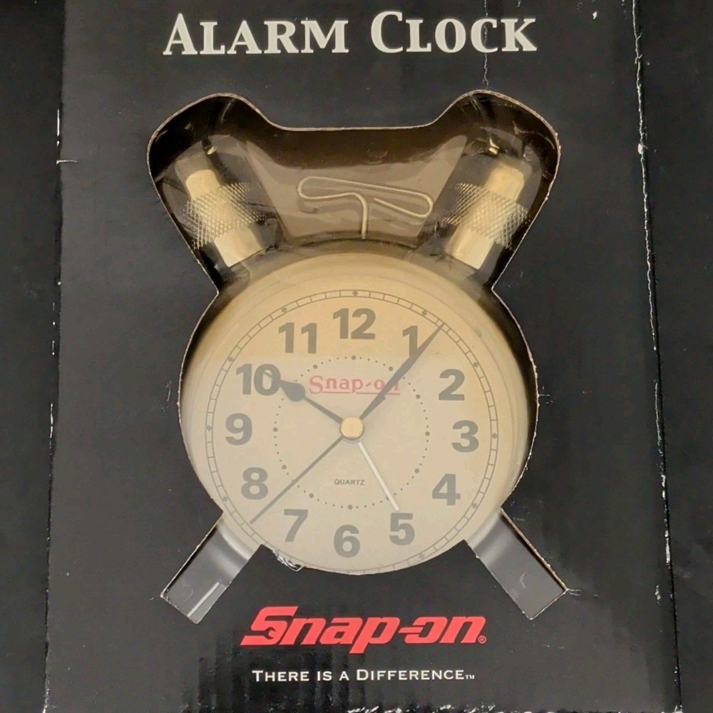 Snap-on Vintage Socket Alarm Clock Beige in Original Box