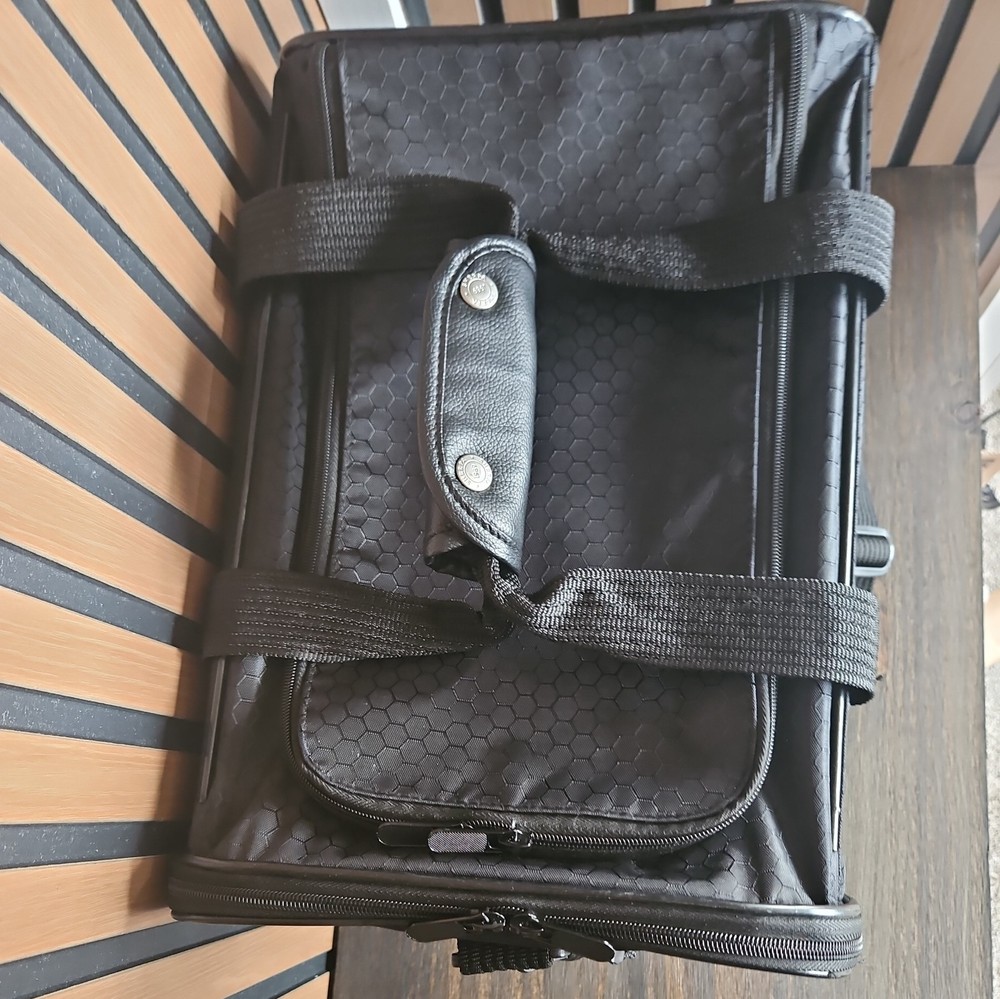 Sherpa Pet Carrier Medium black