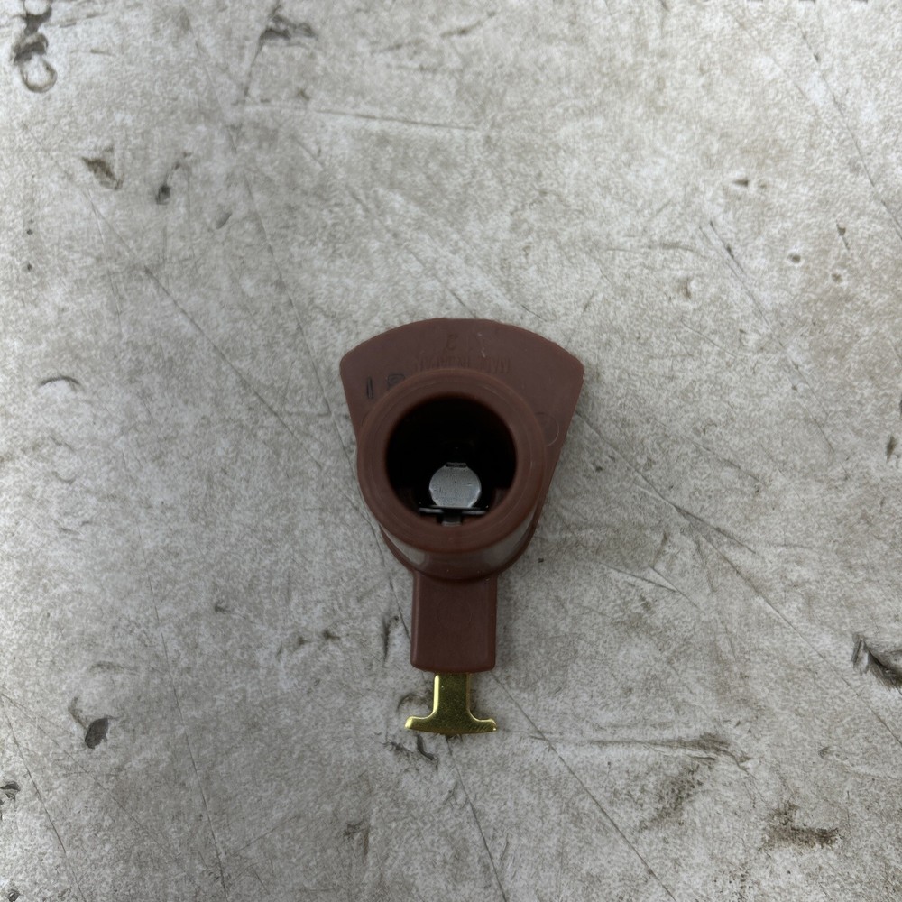 Bosch Distributor Rotor 04159 (New Old Stock)