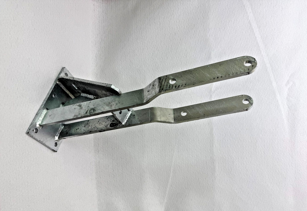 EZ Loader Boat Trailer Winch and Bow Roller Mounting Head 250-035437-10