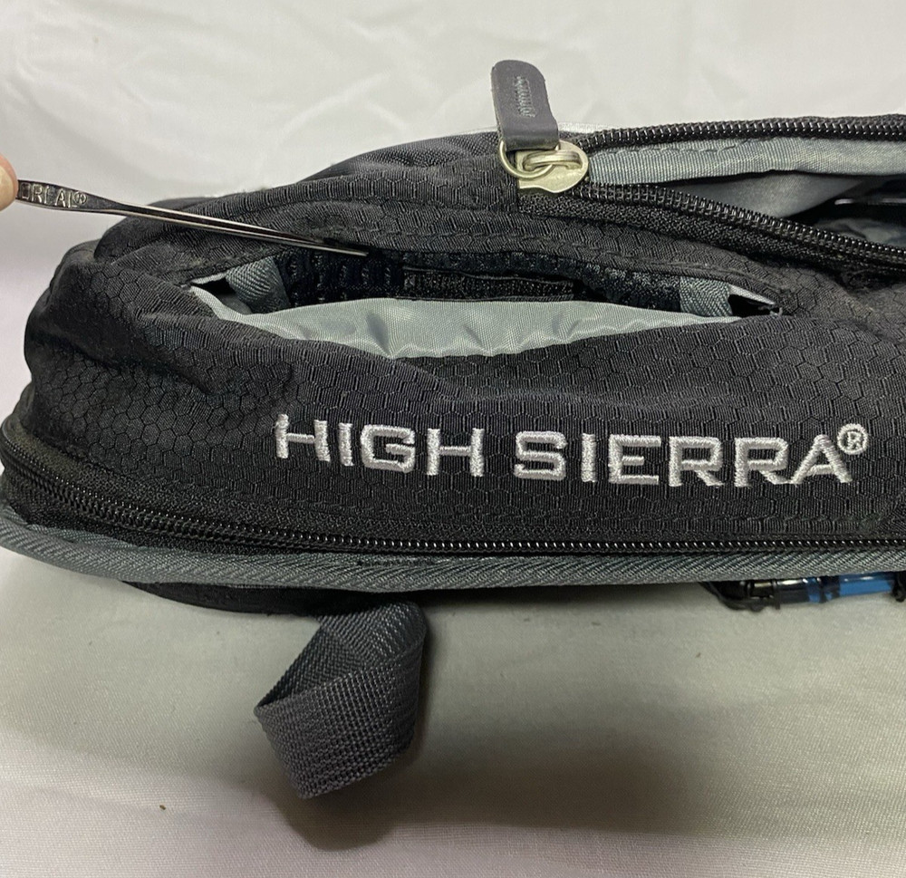 High Sierra Hydration Pack