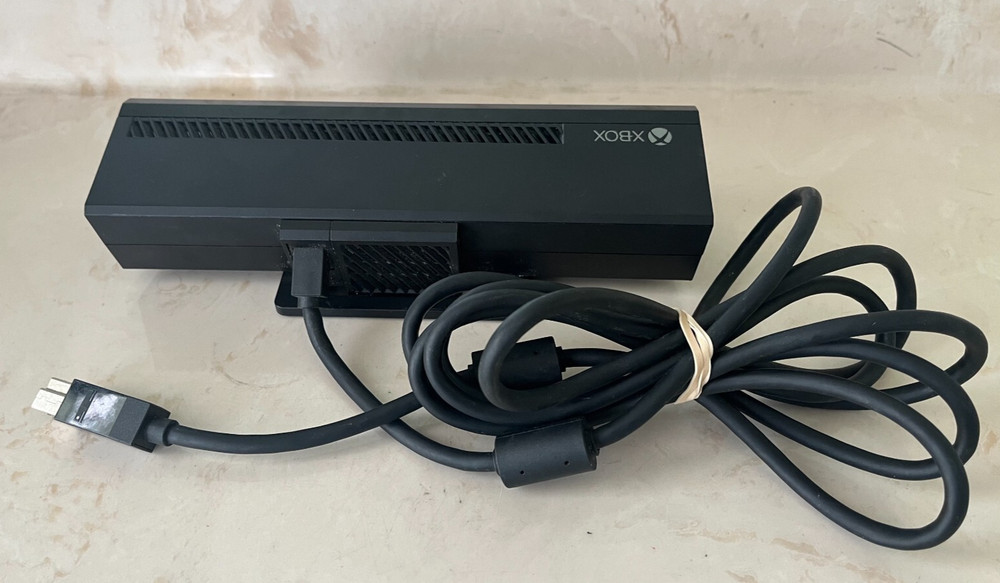 Microsoft XBOX ONE Kinect Motion Sensor Camera (Model 1520)
