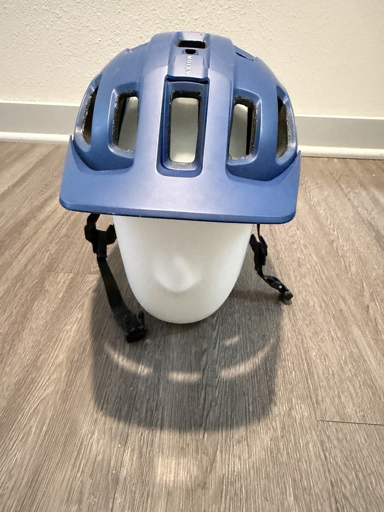 POC Axion Spin Helmet Blue/White M-L