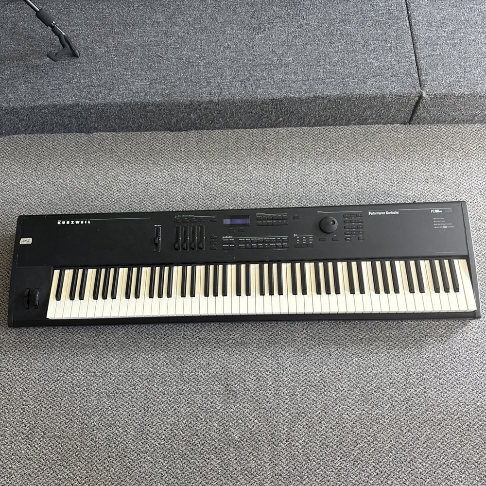 Kurzweil PC88 Performance Controller Keyboard