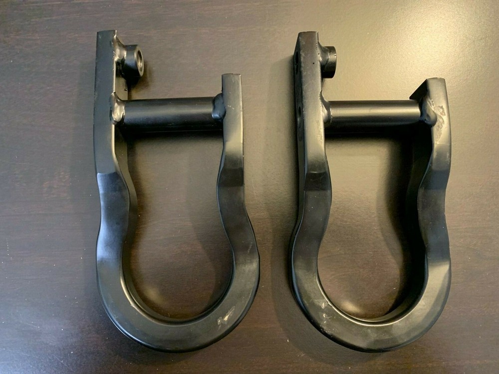 GM 22858896 Black Tow Hooks