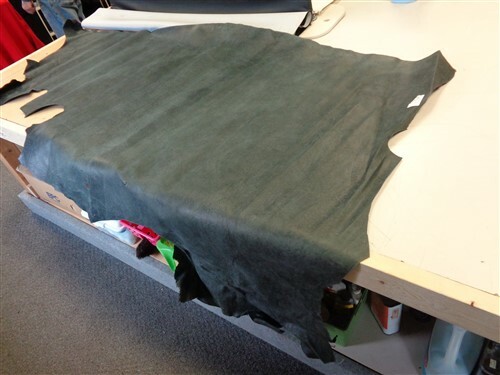 LEATHER HIDE TEXTURED BLACK 85" X 51 3/4"