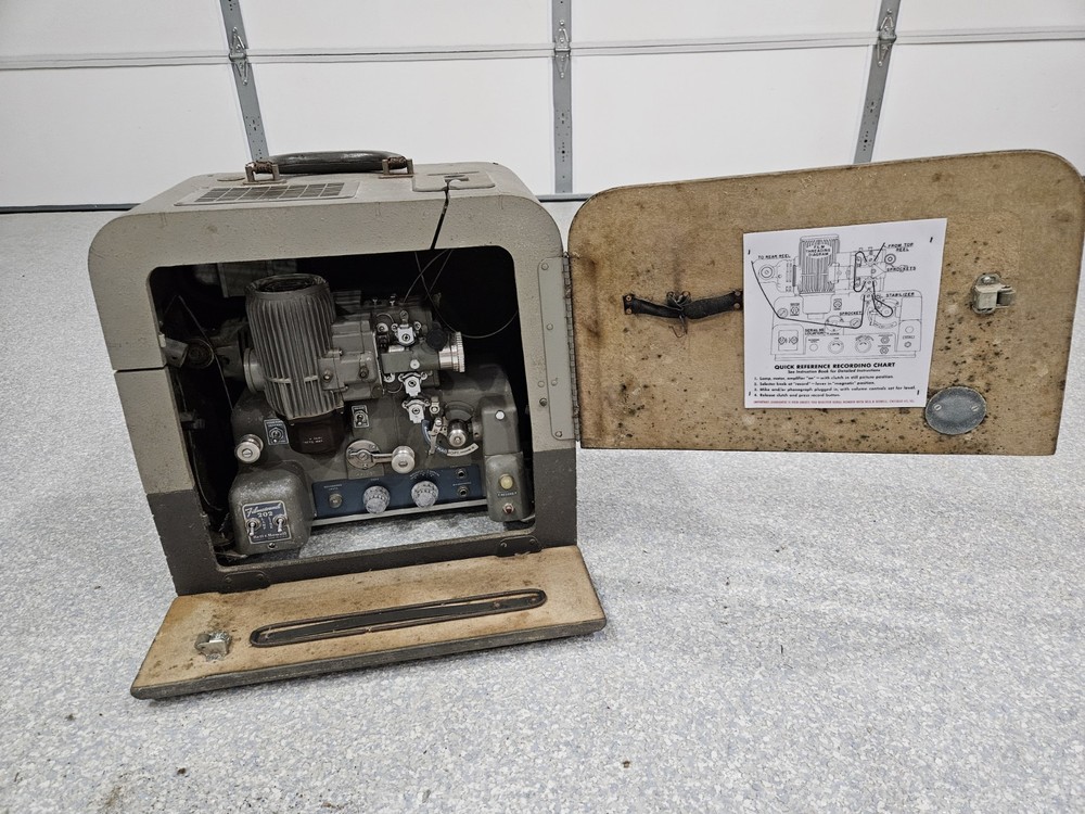 Bell & Howell Filmosound 202 Projector