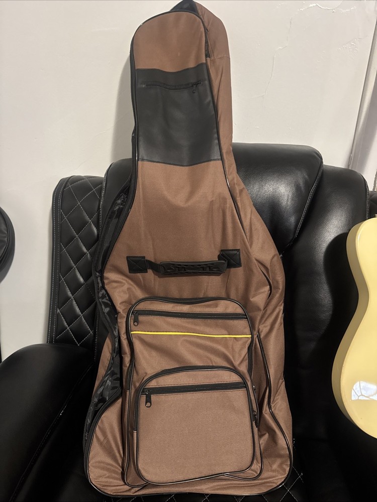 Electric Guitar & Amplifier