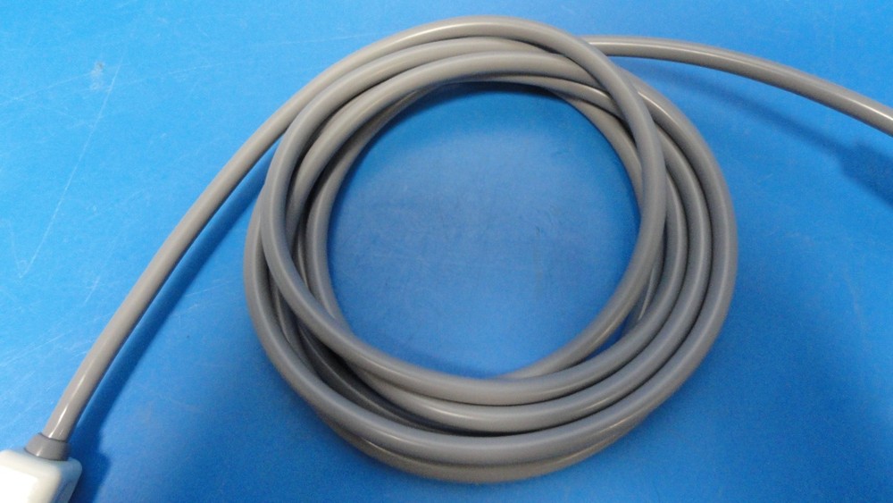 2002 GE LT Linear Array 7.5 MHz Intraoperative / Vascular Probe w/ Case ~ 7137