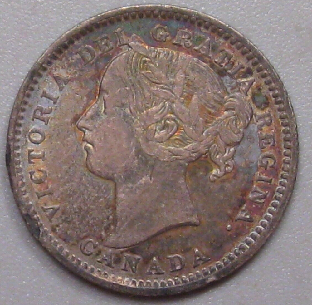 Better-grade 1900 10¢ Ten Cent CANADA VF+/XF #30