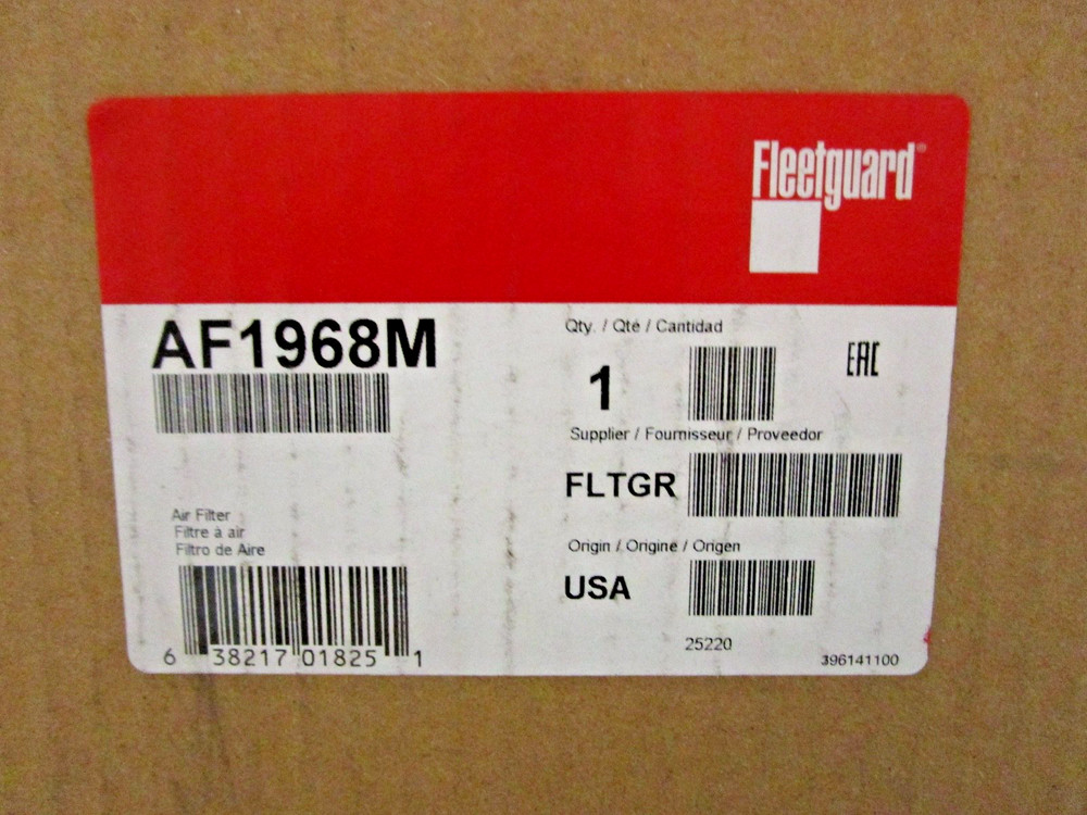 FLEETGUARD ENGINE AIR FILTER #AF1968M - NEW IN BOX