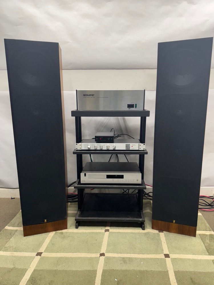 Acoustic Research AR Classic Speaker Model 30