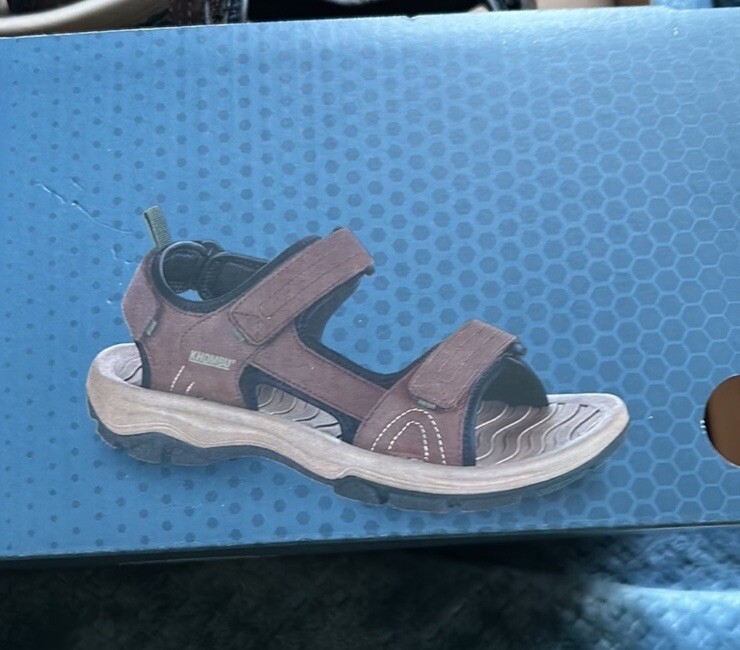 Khombu Men Brown sandals Size 12