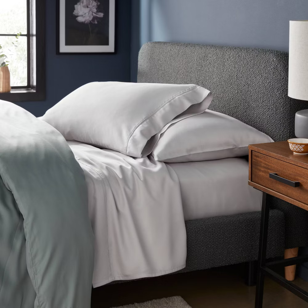 Twin/Twin XL 320 Thread Count Cool TENCEL Lyocell Sheet Set Light Gray