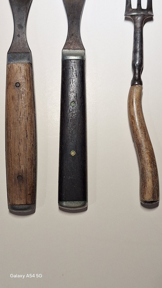 Antique 3 Prong Dinner Forks