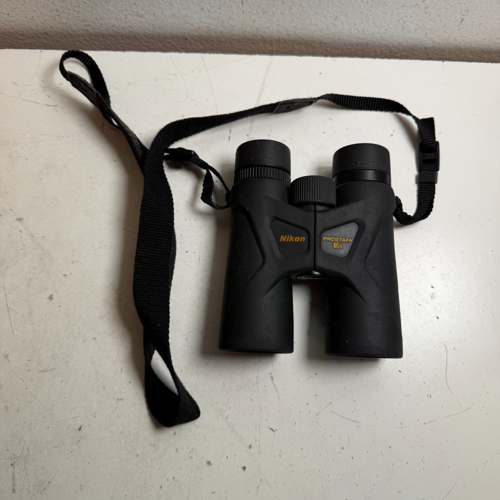 Nikon 10x42 ProStaff 3S Black Compact Lightweight Waterproof Binoculars