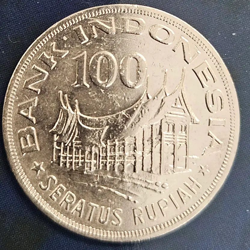 Indonesian 1978 100 Rupiah Coin M764