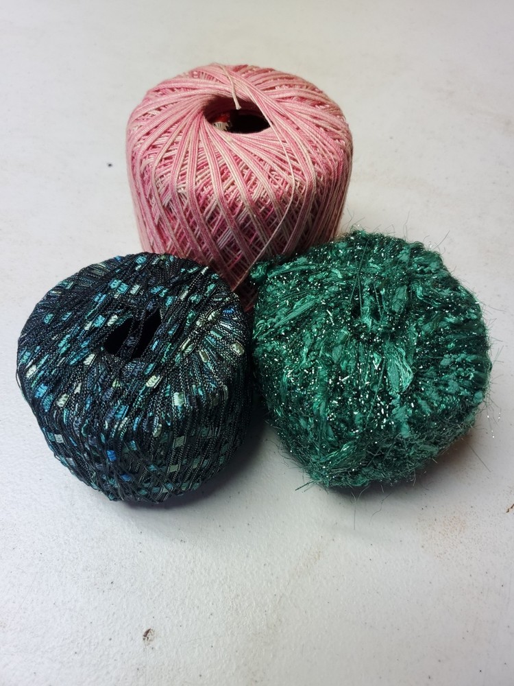 Unbranded Thread Lot Of 3