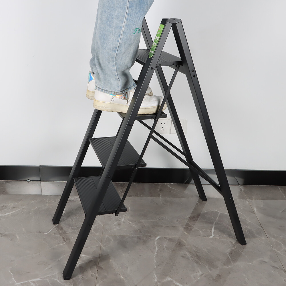 Portable 4 Step Ladder Step Stool Folding Non Slip Small Stool Ladders