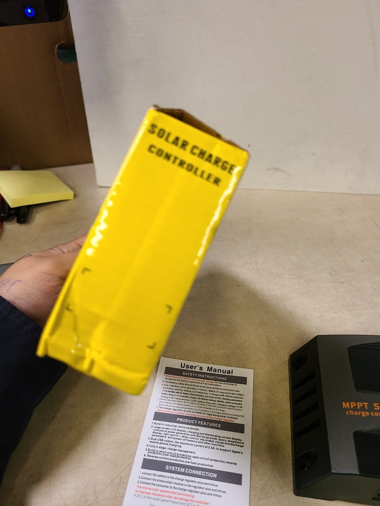 MPPT Solar Charge Controller LCD 12V/24V