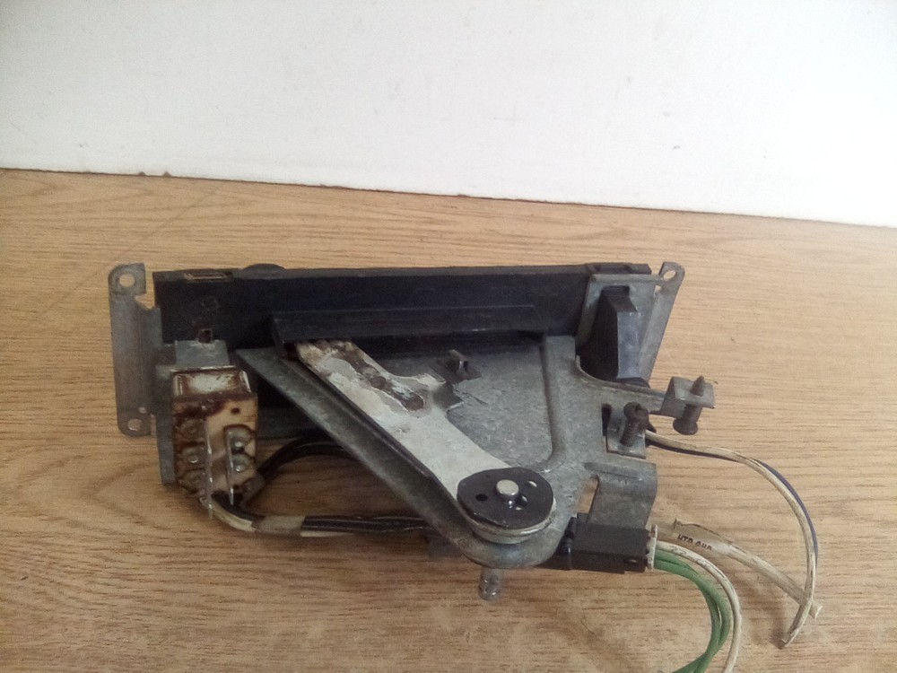 2002 Freightliner FLD Climate Control