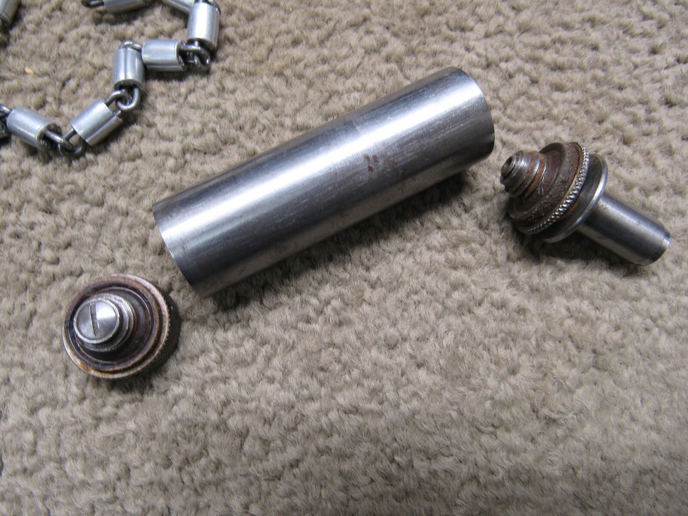 WW2 German K98 Metal Oiler & Pull thru Chain 8mm Mauser