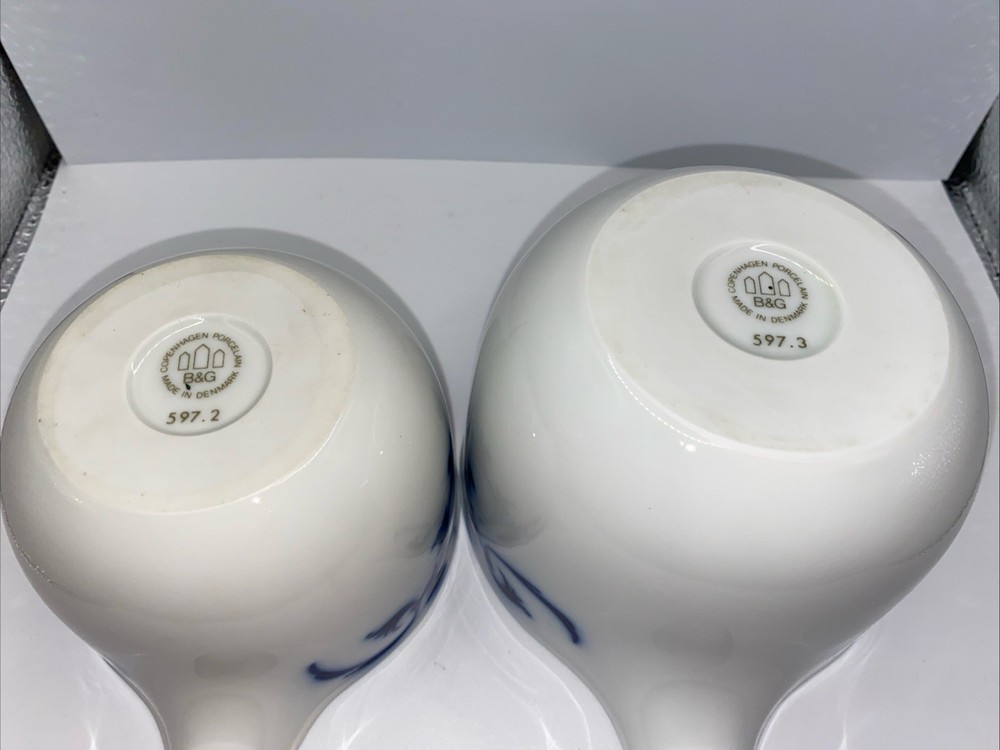 VTG Bing & Grondahl Denmark # 597 Blue & White Stackable Measuring Cups, 1/2 & 1