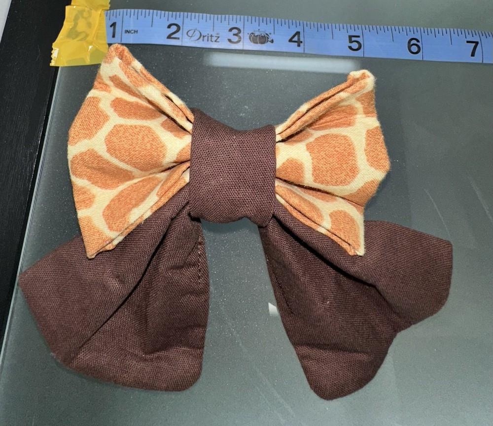 Handmade Over The Collar Bow Bundle #1 (giraffe Print Pattern) - New