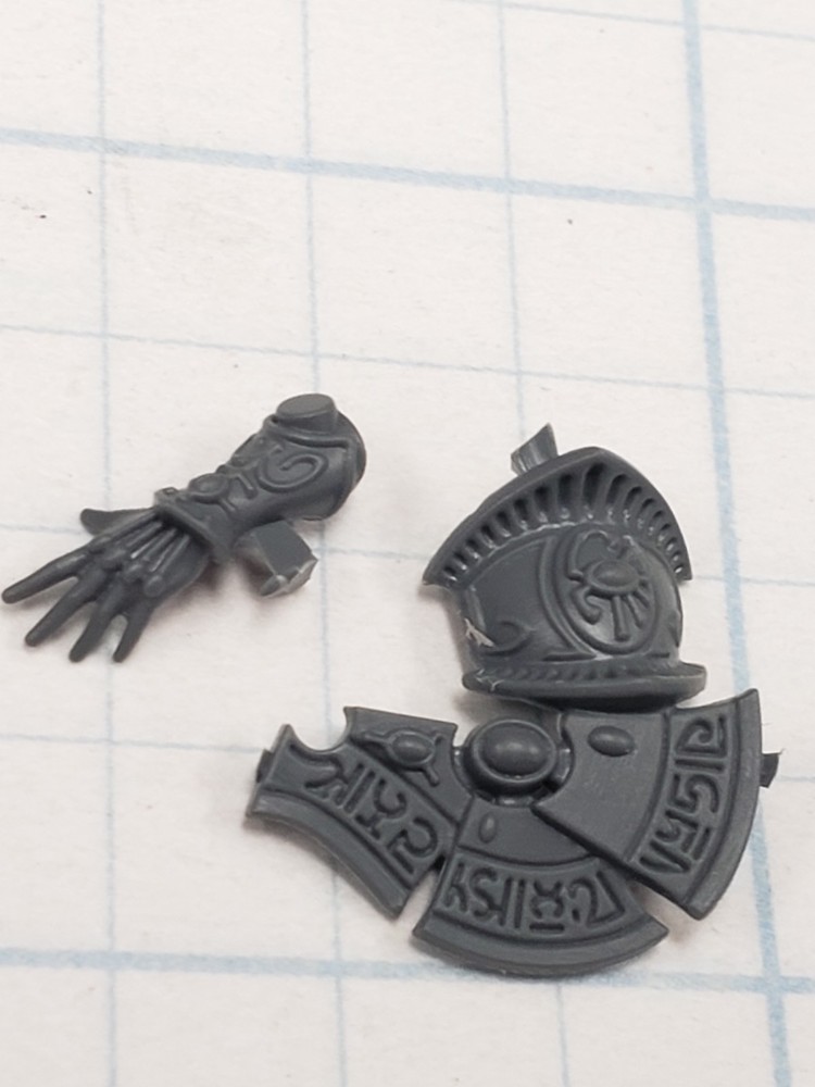 Warhammer 40k Aeldari Bits Eldar Prince Yriel Arm & Shield #14