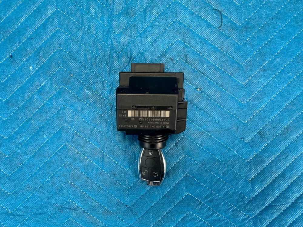 Mercedes G55 AMG Ignition Start Switch Module w/Key 2009 OEM