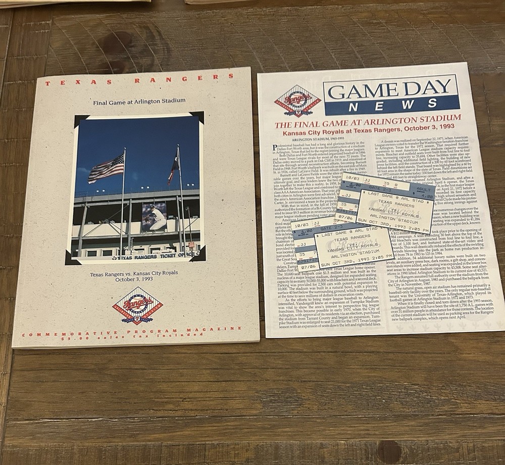 Texas Rangers Souvenir Program Final Game At Arlington Stadium 1993