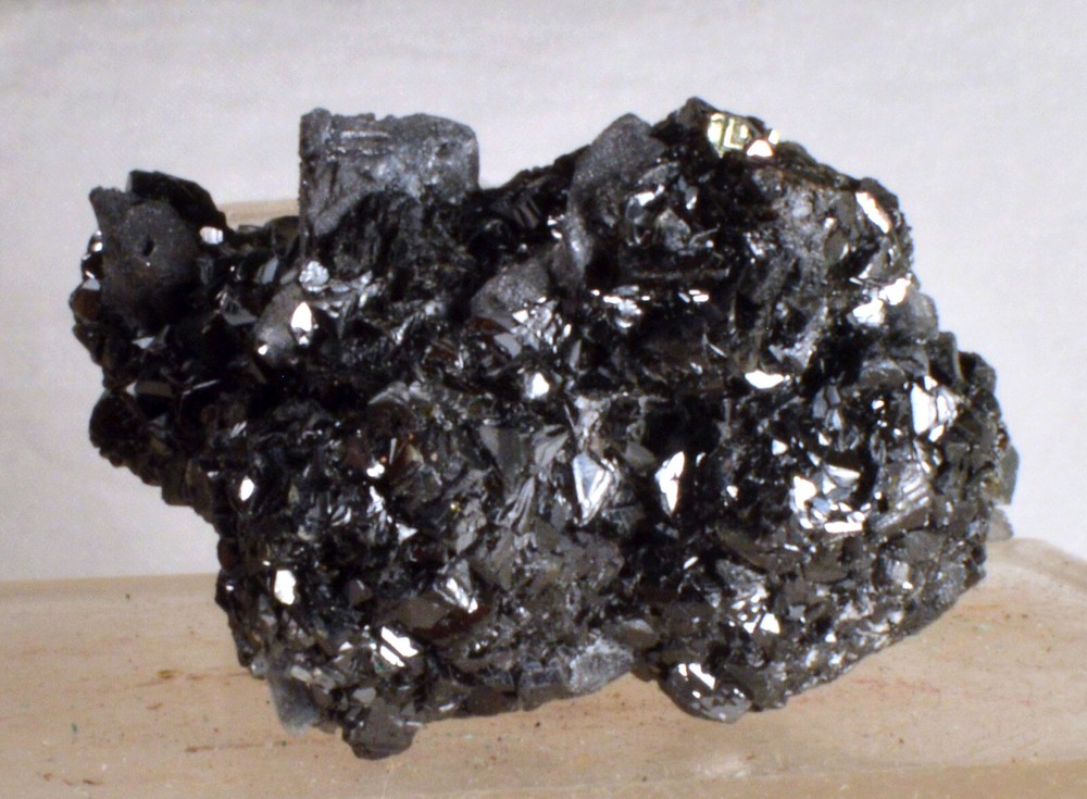 #5268 Sphalerite, Quartz - Bulgaria