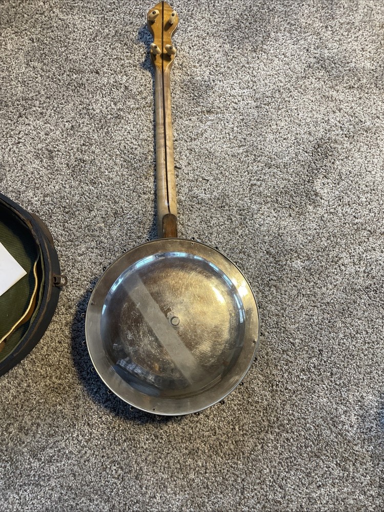 Wurlitzer 4 String Tenor Banjo. Hubcap Back