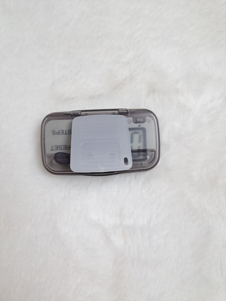 OMRON HJ-002 Step Pedometer