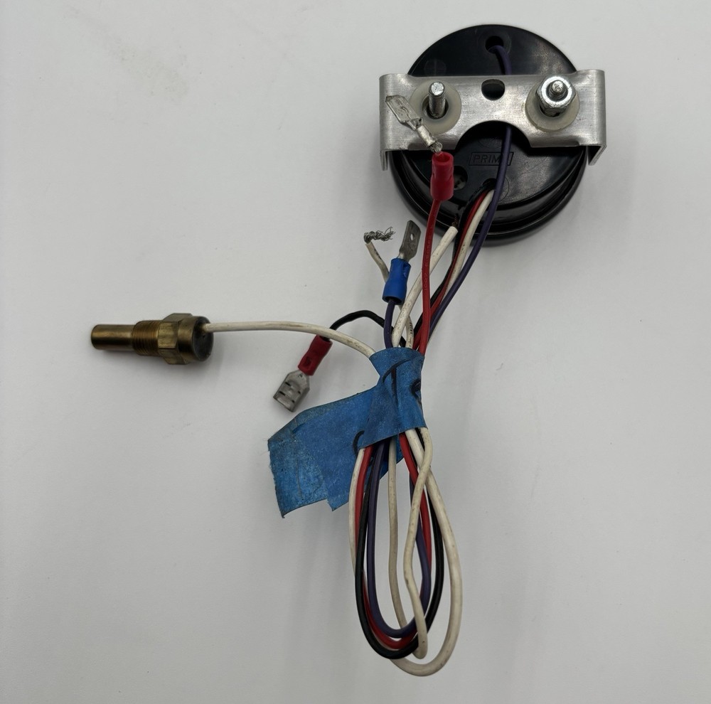 Bundle of Vintage Vehicle Electronics